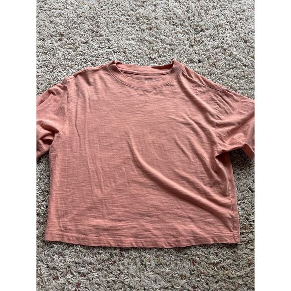 Universal Threads Women's Size Small Salmon Color Plain Flowy T-Shirt - Picture 1 of 2